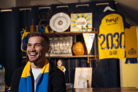 Experienced attacking midfielder Olaru signs with Union